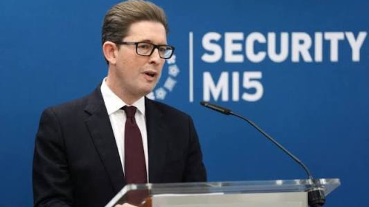 MI5 Warning Russia Threat